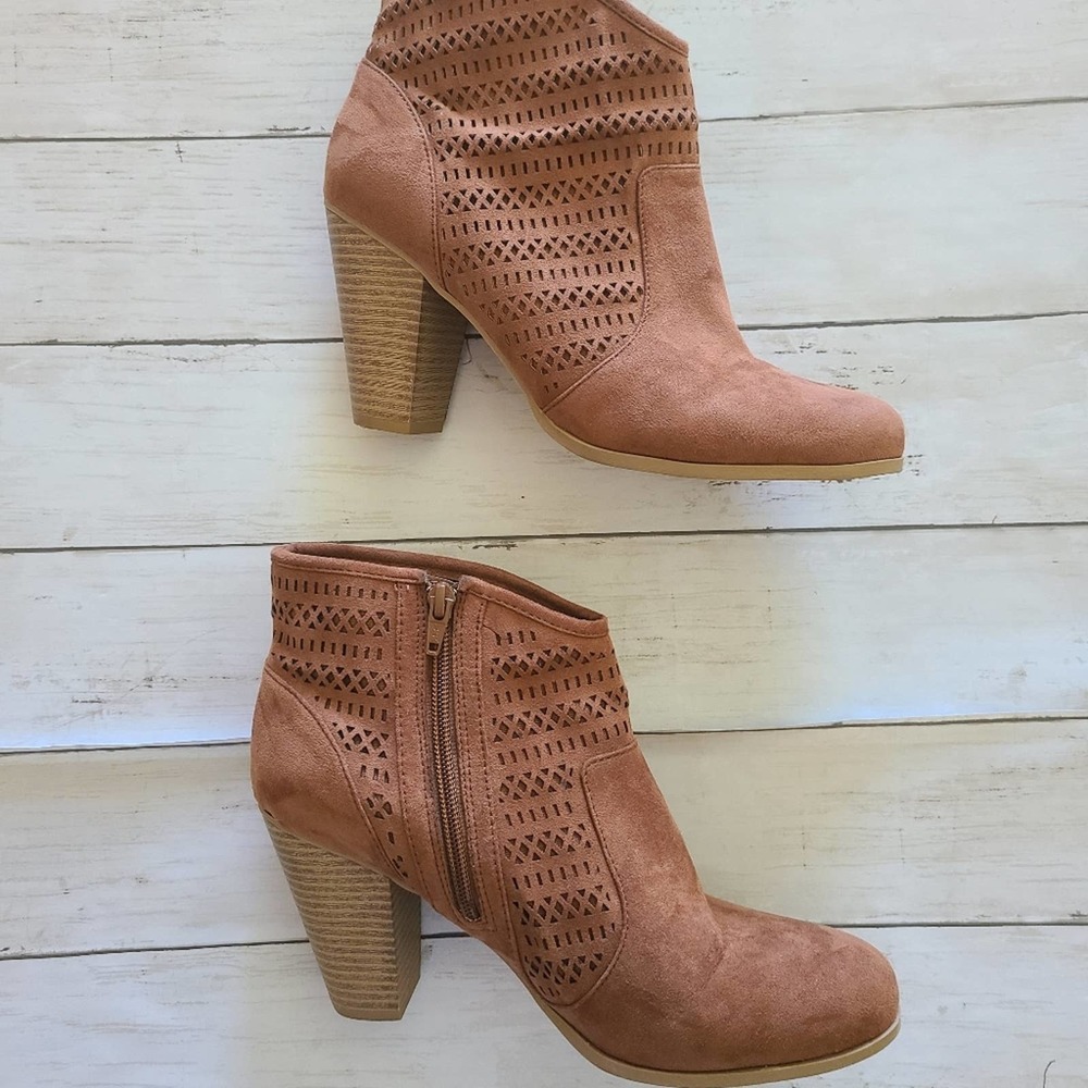 American Rag Ariane Rustic Booties - Picture 3 of 8